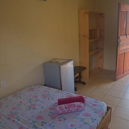 Mar Caribe Pv Hotel Puerto Viejo de Talamanca Bagian luar foto