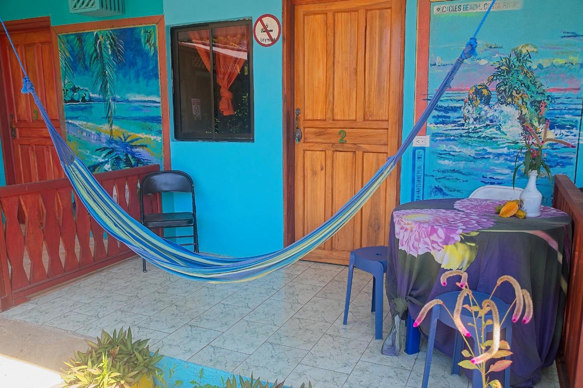 Mar Caribe Pv Hotel Puerto Viejo de Talamanca Bagian luar foto